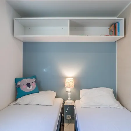 Mobilhomelaco34 Ferienhaus Vendres