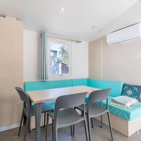 Mobilhomelaco34 Ferienhaus Vendres